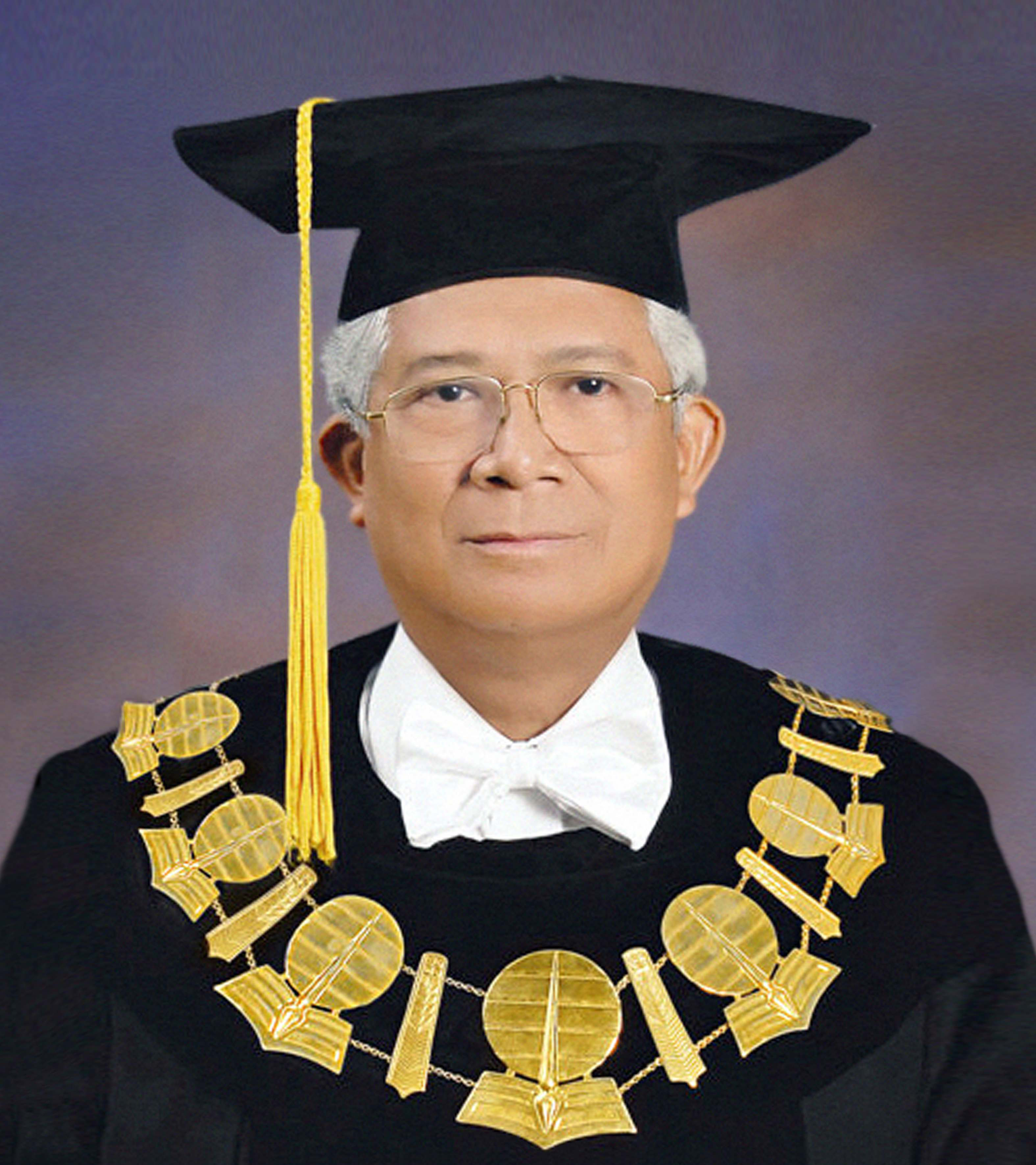 Prof. Dr. M. Atwi Suparman, M.Sc.