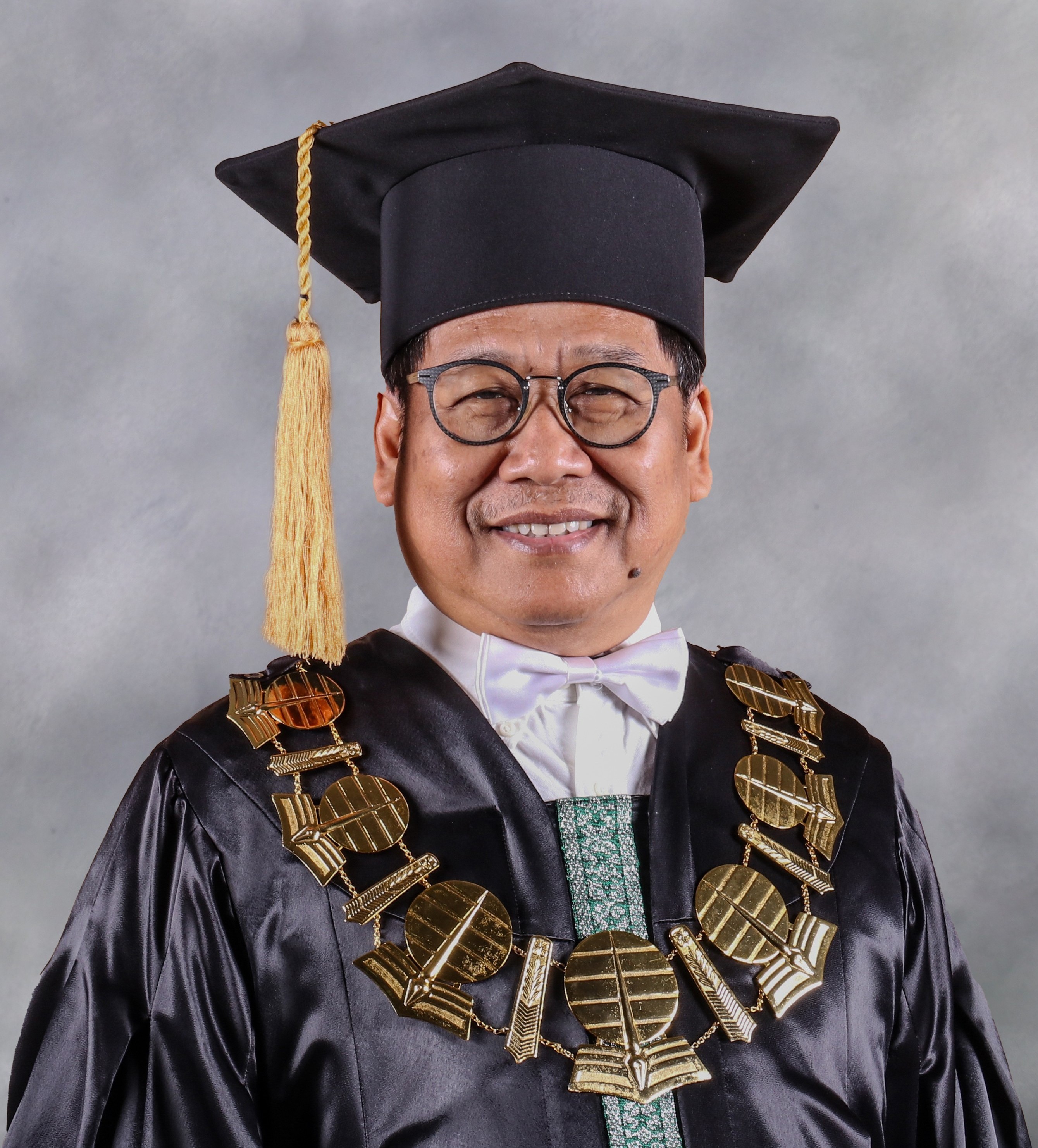 Dr. Mohamad Yunus, S.S., M.A.